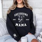 Crea il nome del tuo cane in stile artistico unico. Ricamo personalizzato su felpe e abbigliamento. Regalo perfetto per amanti degli animali.